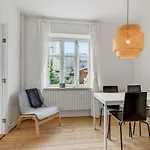 Two Bedroom Apartment In Aarhus, Ole Rmers Gade 104