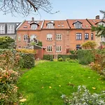 Two Bedroom Apartment In Aarhus, Ole Rmers Gade 104