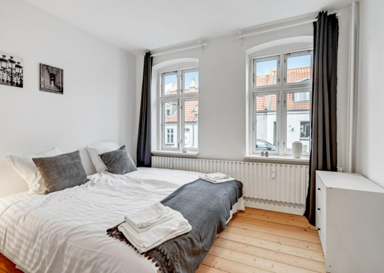 Two Bedroom In Aarhus, Ole Rmers Gade 104 *